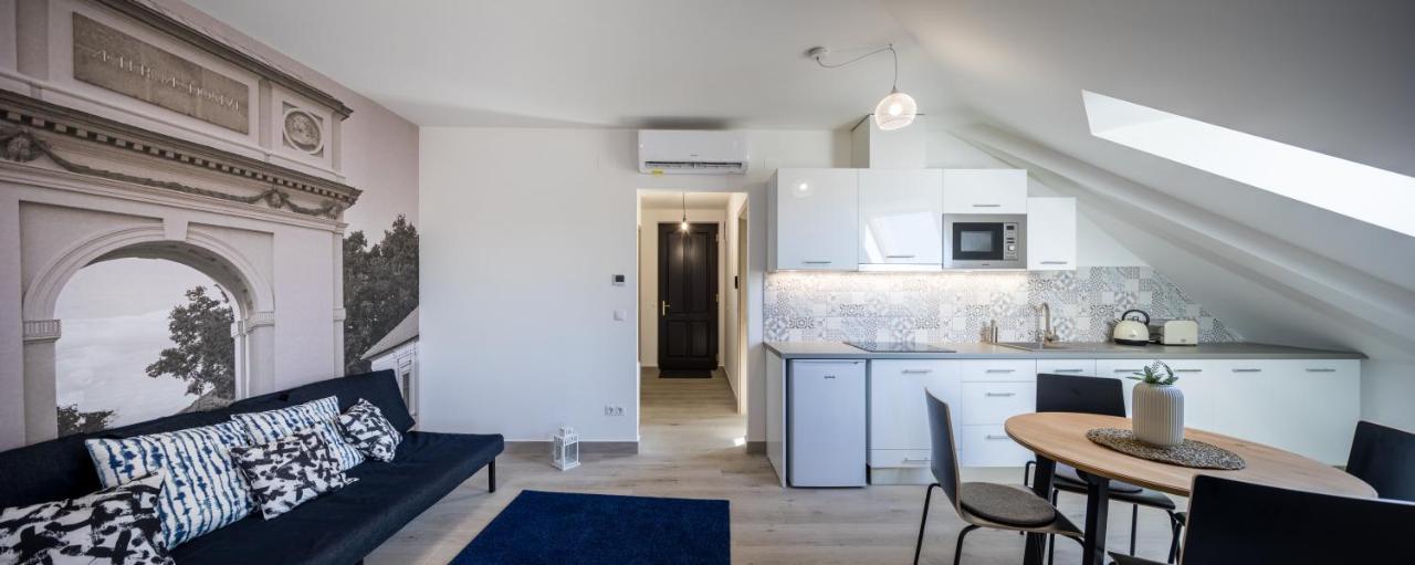Stafétaház Apartmanok Vác Extérieur photo