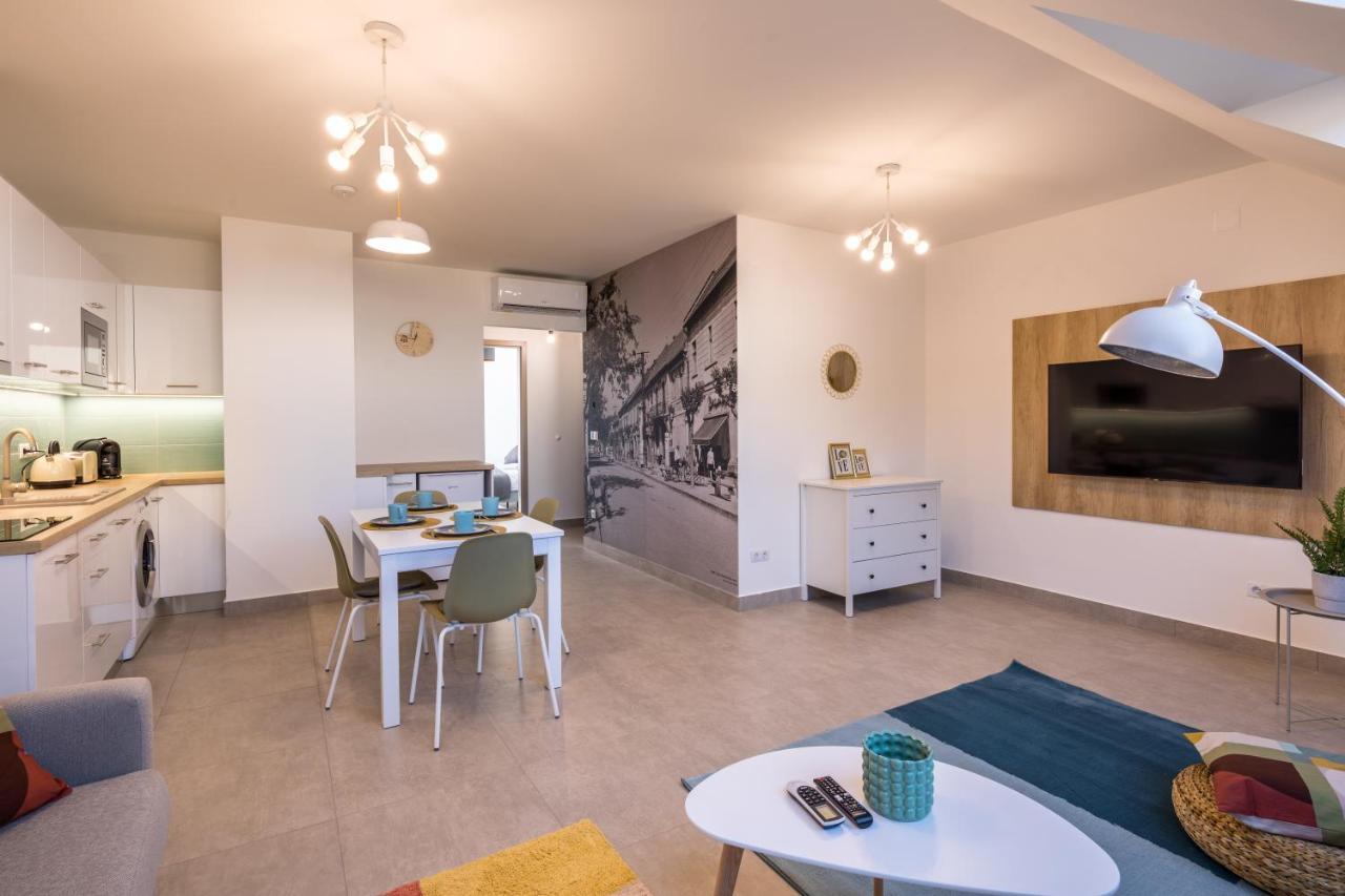 Stafétaház Apartmanok Vác Extérieur photo