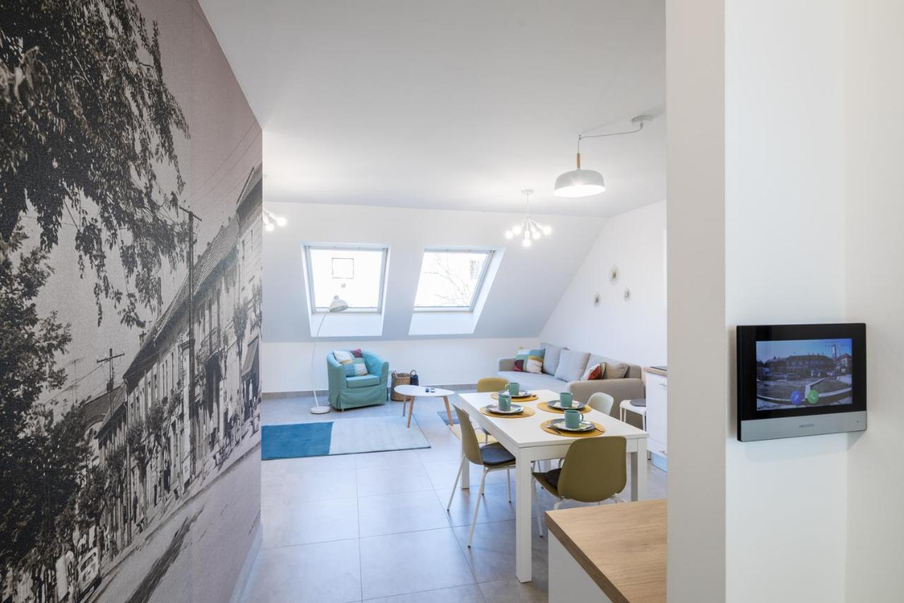 Stafétaház Apartmanok Vác Extérieur photo