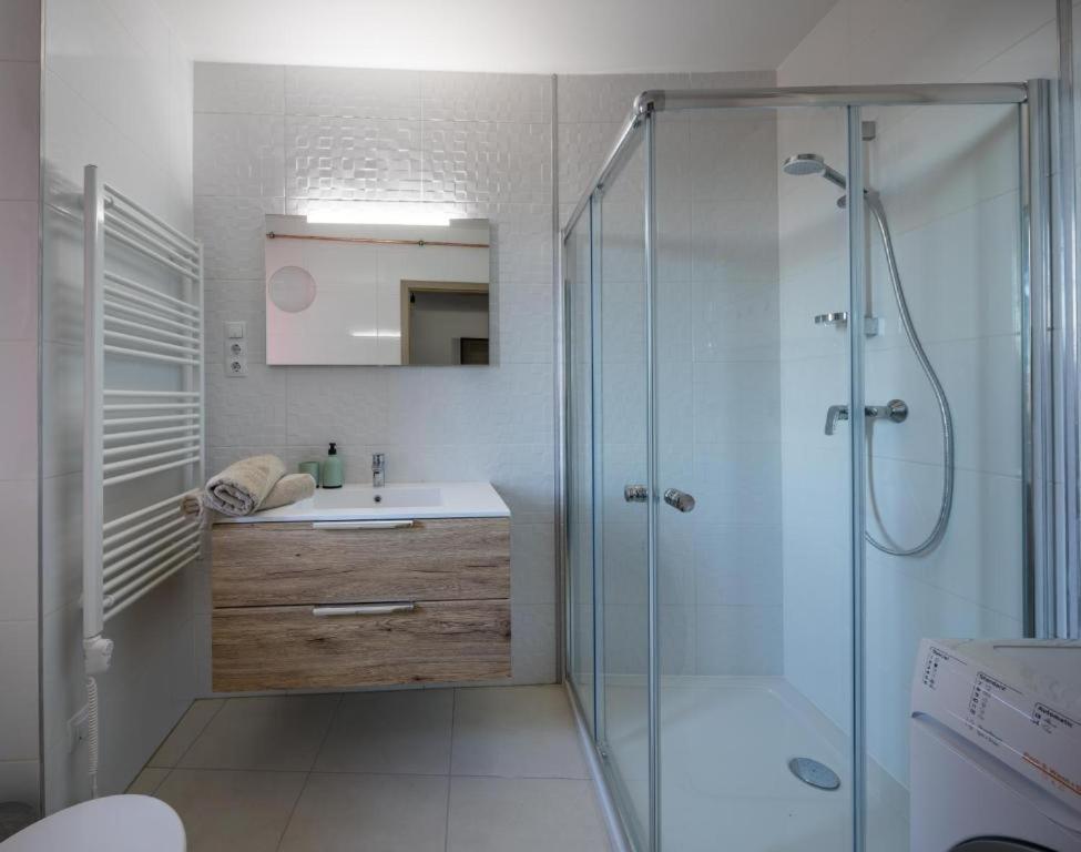 Stafétaház Apartmanok Vác Extérieur photo