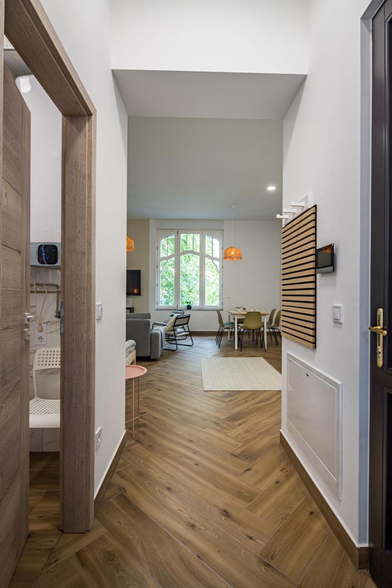 Stafétaház Apartmanok Vác Extérieur photo