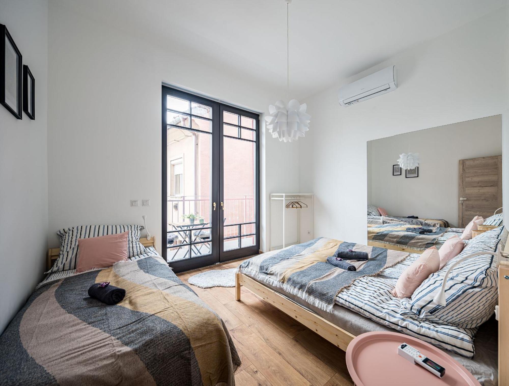 Stafétaház Apartmanok Vác Extérieur photo