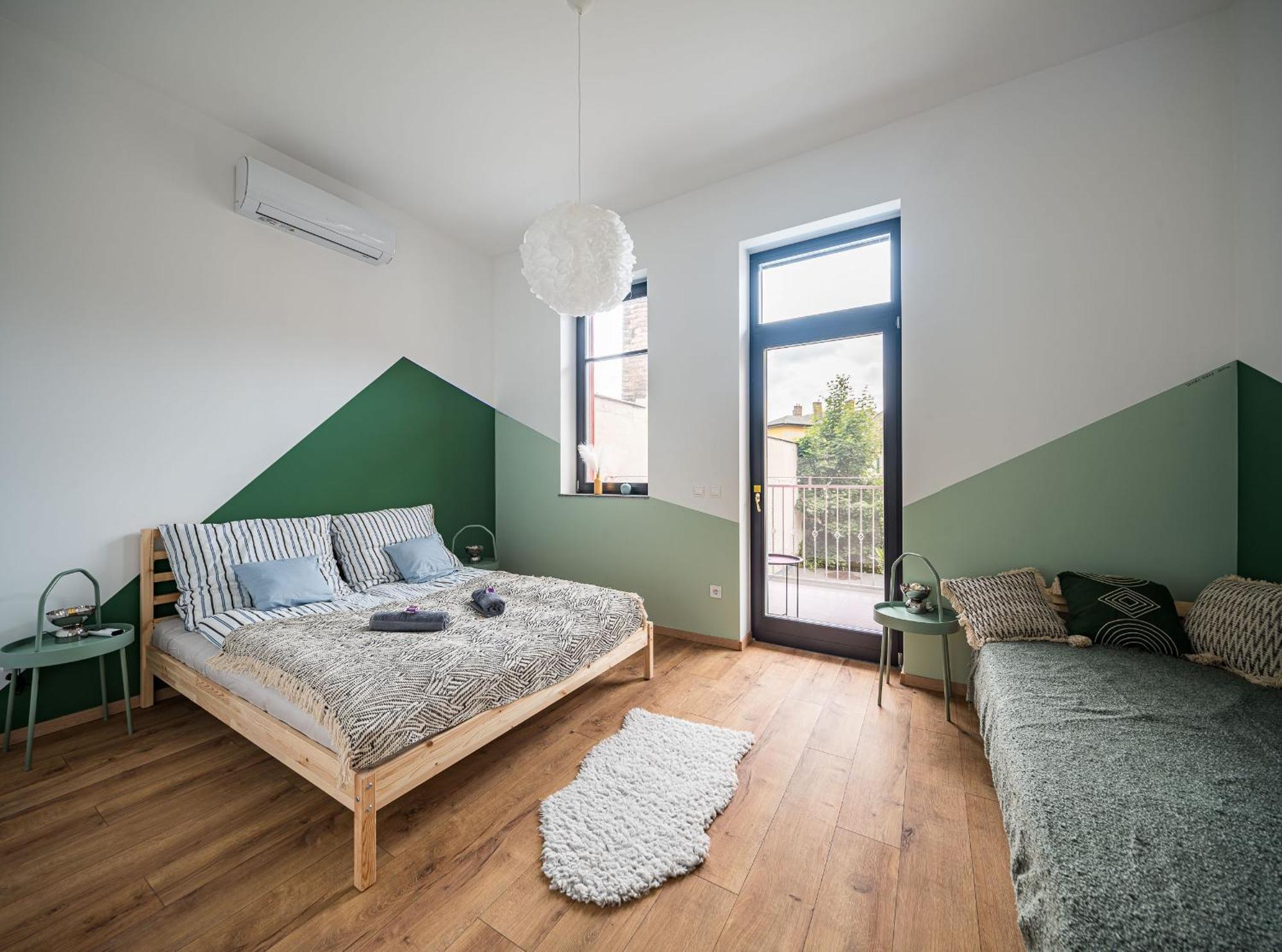 Stafétaház Apartmanok Vác Extérieur photo