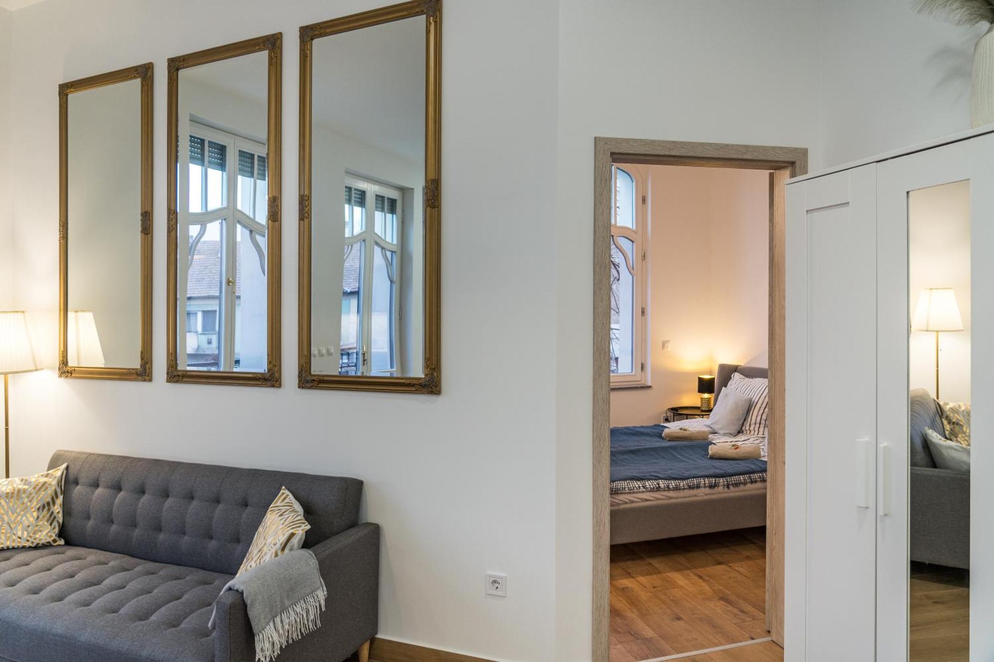 Stafétaház Apartmanok Vác Extérieur photo